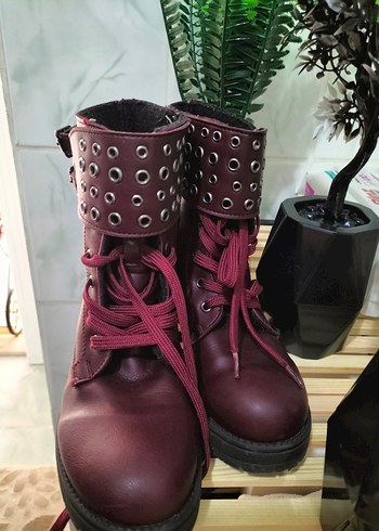 Bordo Tokalı Yüksek Topuklu Kız çocuk Bot - Görsel 2