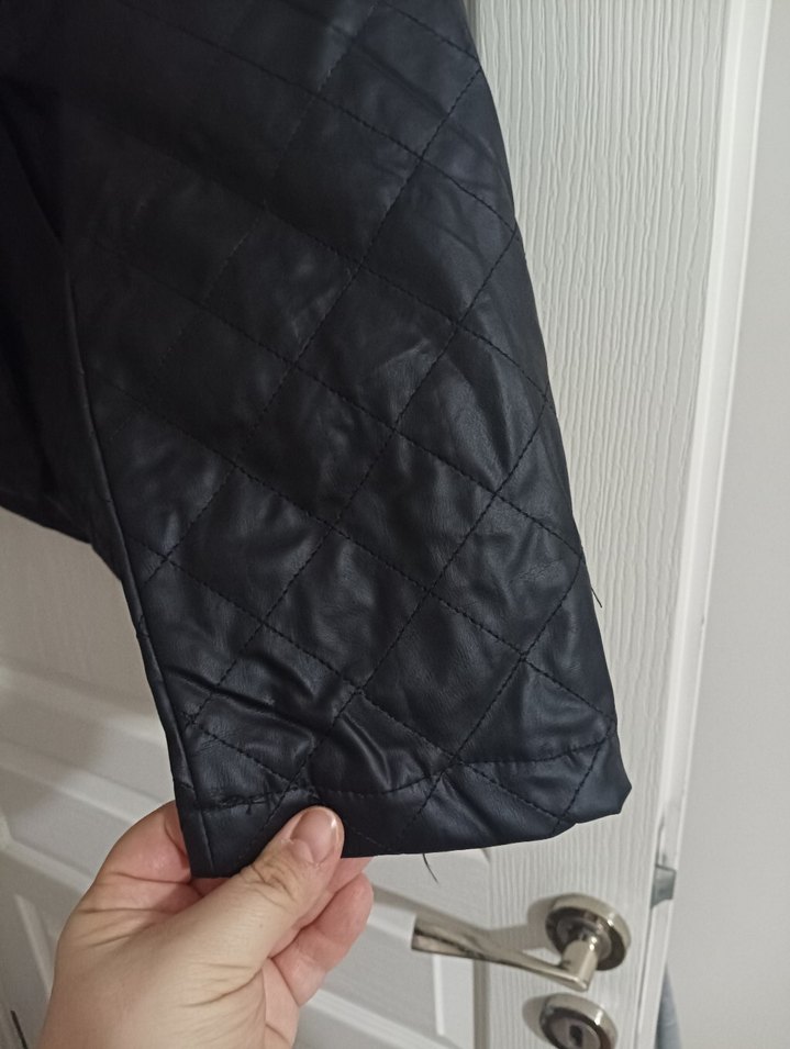 Düğmeli Siyah Deri Biker Ceket - Görsel 4