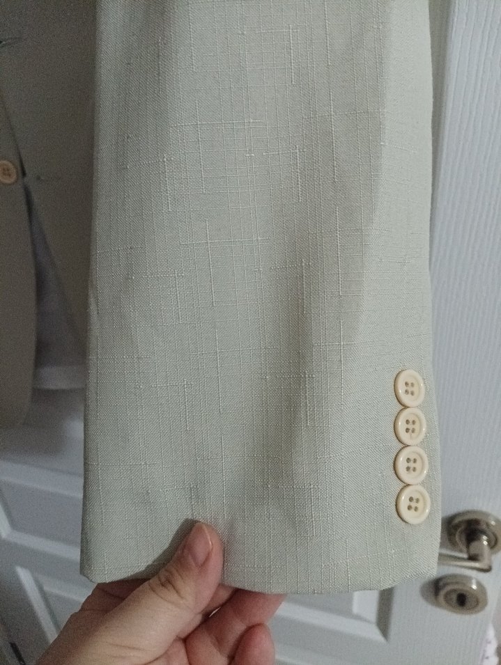 Bej Düğmeli Erkek Ceket - Görsel 4