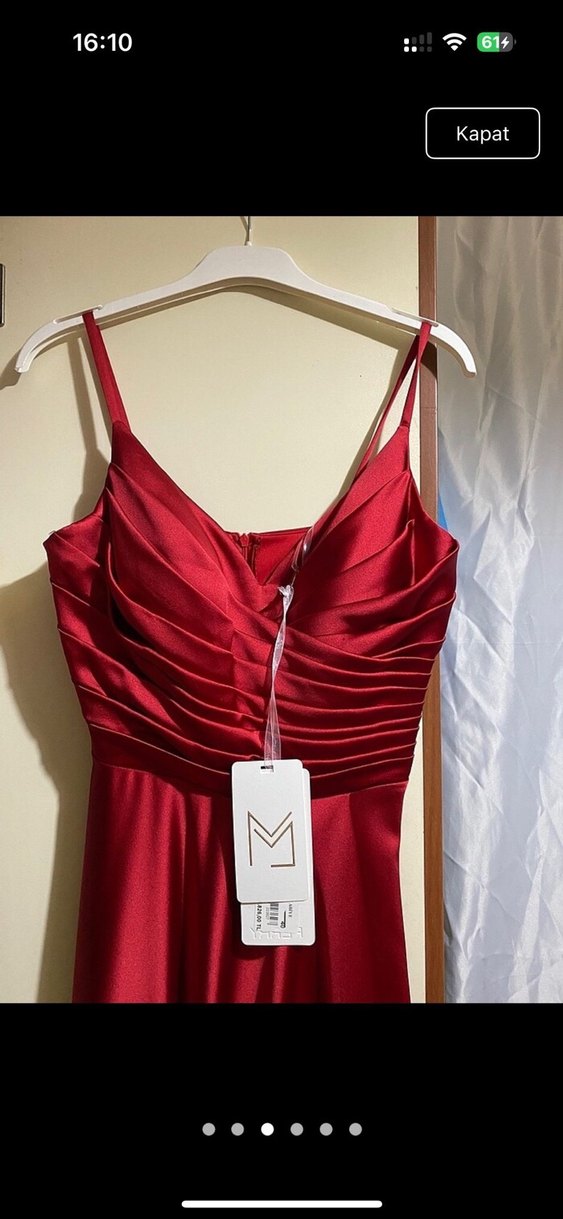 Uzun , drapeli kırmızı gece elbisesi. Kına gecesi - Görsel 2