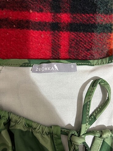 s Beden yeşil Renk Renkli Crop Bluz
