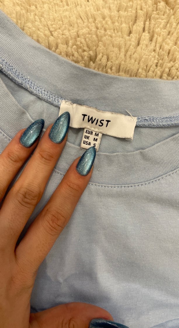 Mavi Renkli Fırfırlı Kadın Tişört TWIST - Görsel 2