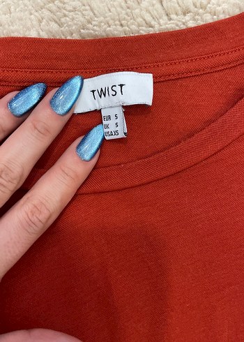 Kırmızı Kısa Kollu Basic Tişört TWIST - Görsel 2