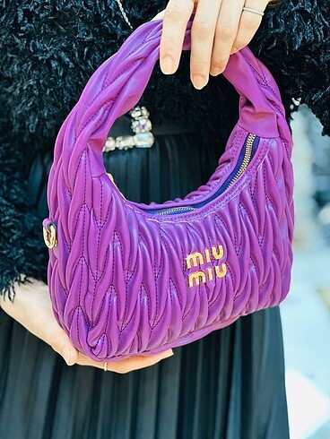 Miu Miu Kol çantası MIU MIU