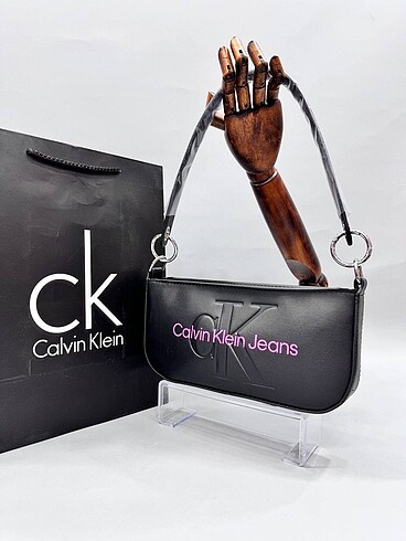 Beden Calvin klein çanta