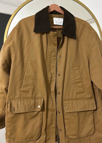 Stradivarius Çok Cepli Mumlu Görünümlü Parka - Görsel 6