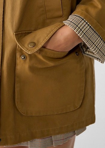 Stradivarius Çok Cepli Mumlu Görünümlü Parka - Görsel 2