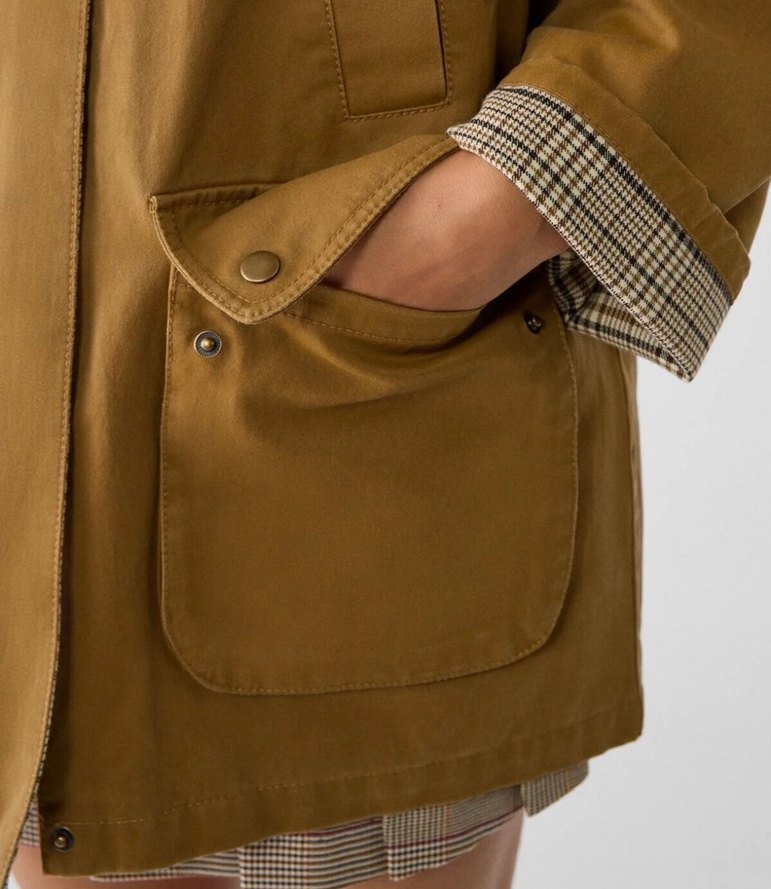 Stradivarius Çok Cepli Mumlu Görünümlü Parka - Görsel 2