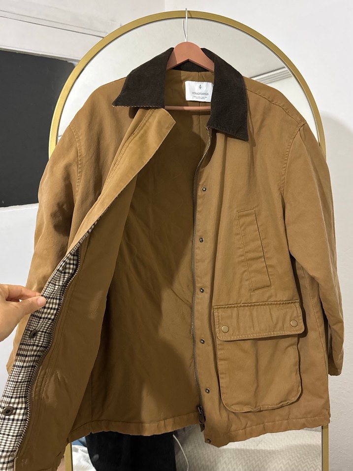 Stradivarius Çok Cepli Mumlu Görünümlü Parka - Görsel 5