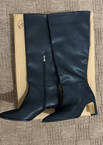 Siyah Deri Dizüstü İnce Topuklu Çizme - Görsel 4