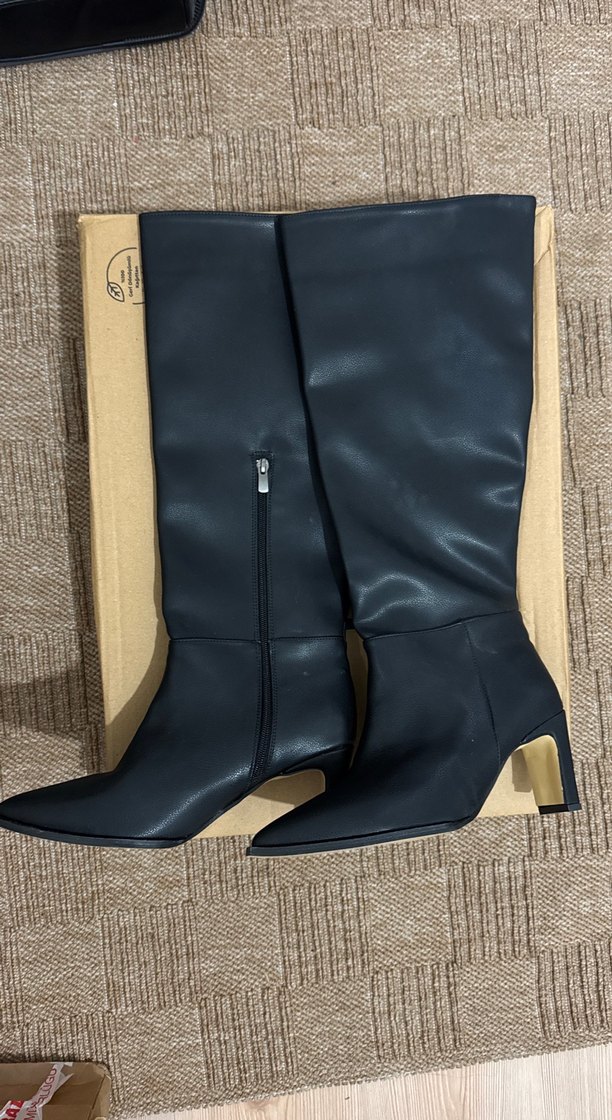 Siyah Deri Dizüstü İnce Topuklu Çizme - Görsel 4