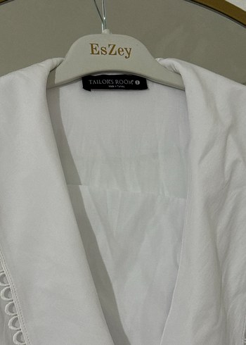 Zincir Detaylı Bohem Beyaz Keten Gömlek - Görsel 3