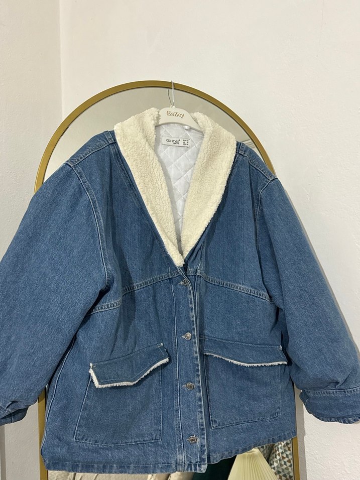 Kadın Mavi Peluş Detaylı Denim Ceket - Görsel 2