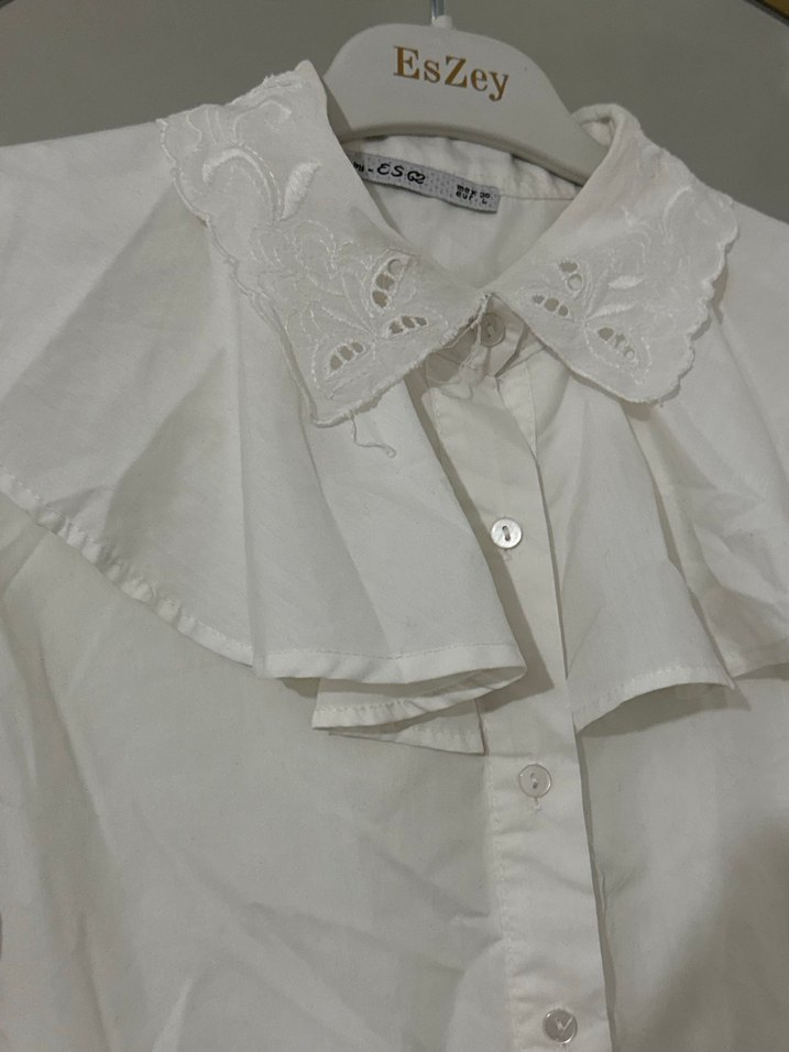 Beyaz Yakalı Düğmeli Keten Kadın Gömlek - Görsel 3