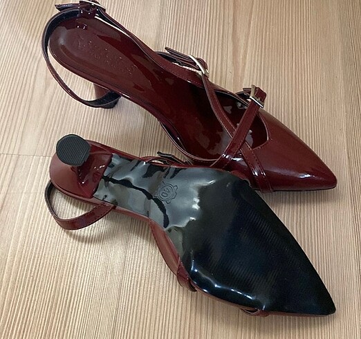40 Beden Bordo ayakkabı
