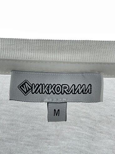 m Beden beyaz Renk Vakkorama T-shirt %70 İndirimli.