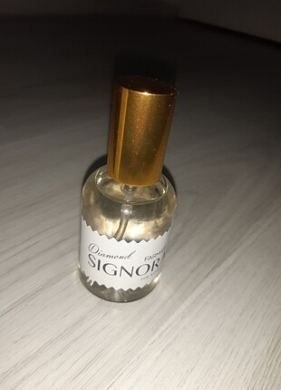Farmasi signora diamond parfüm 