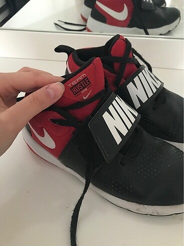 38,5 Beden Nike Spor Ayakkabı
