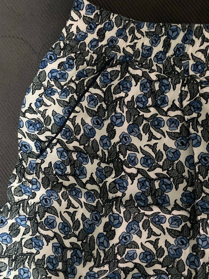 Lastikli Mavi  Desenli Mini Şort - Görsel 2