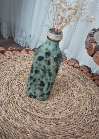 Pastel Turkuaz Desenli Vazo
