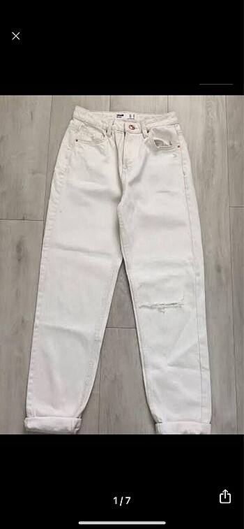 Bershka beyaz mom jean 32 beden