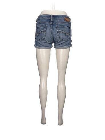 26 Beden Mavi Jeans Jean / Kot Şort %70 İndirimli.