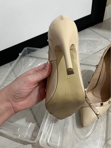 Diğer Stiletto