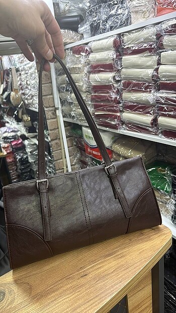 Mango model kol çantası