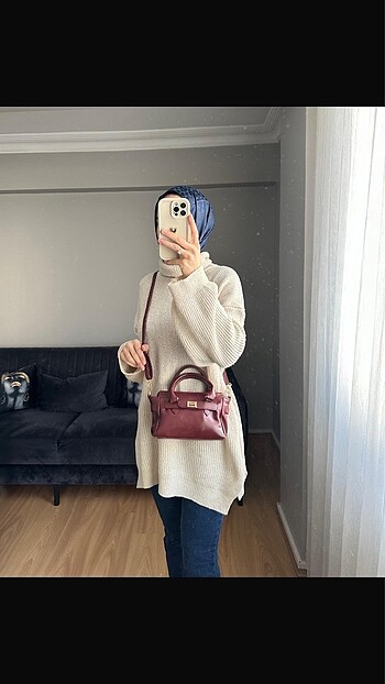 Stradiva model askılı çanta