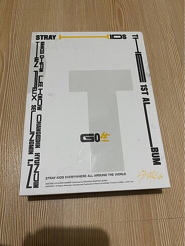 stray kids - go live - b version