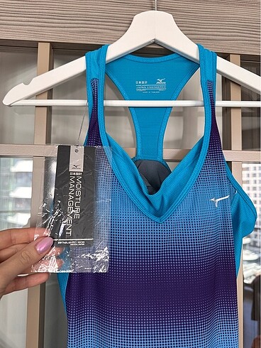 Diğer Mizuno kadın spor üstü