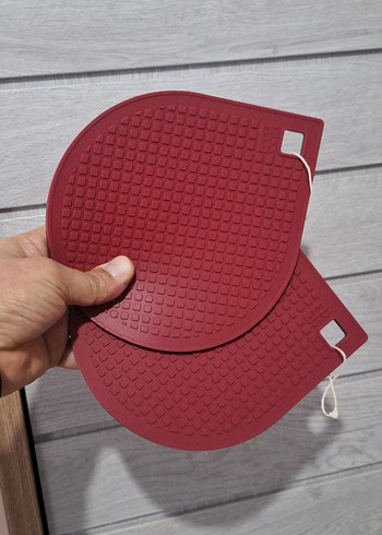 IKEA NİHALE. Kırmızı ,Koyu Gri 21x18 Cm - Görsel 4