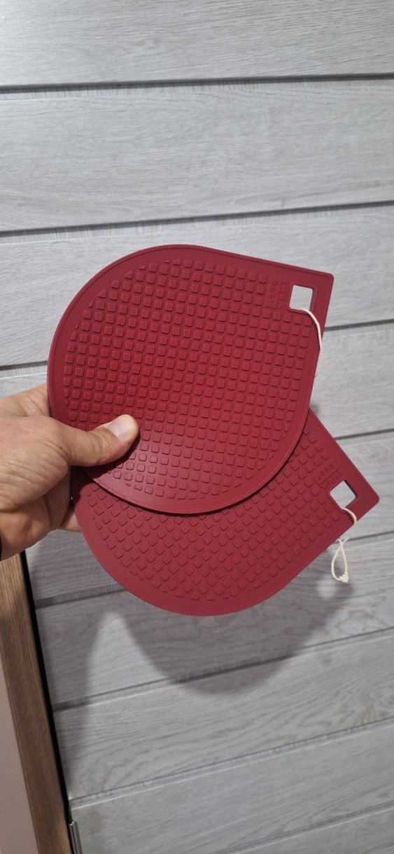 IKEA NİHALE. Kırmızı ,Koyu Gri 21x18 Cm - Görsel 4