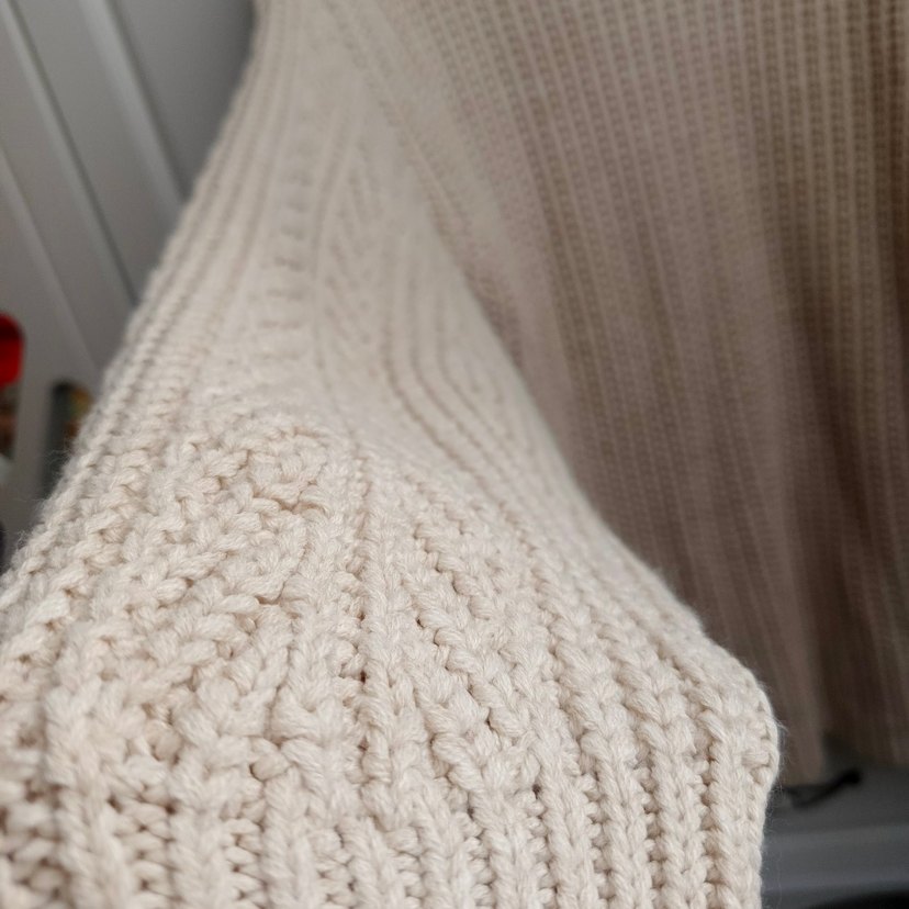 Bej Kadın Boğazlı Örgü Triko Kazak - Görsel 2