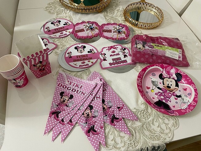 Minie mouse doğum günü süsleri