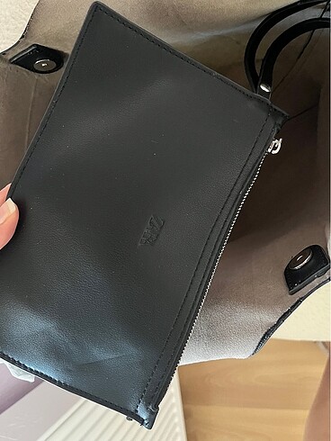  Beden siyah Renk Zara kol çantası