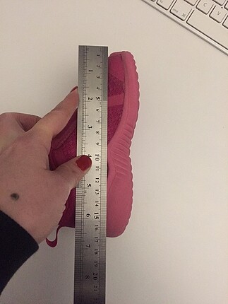 25 Beden pembe Renk Adidas kız çocuk spor ayakkabı