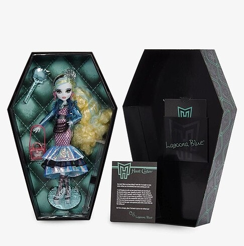 Beden Lagoona Blue Haunt Couture