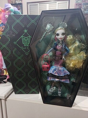 Lagoona Blue Haunt Couture