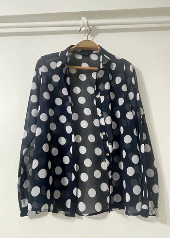 Zara Düğmeli Siyah Puantiyeli Kadın Gömlek