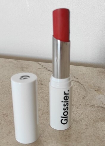 Glossier Generation G lipstick Zip