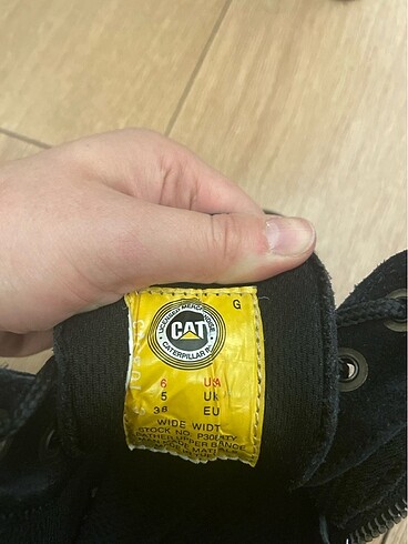 38 Beden siyah Renk Cat bot