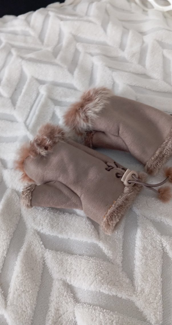 Kürklü Bej Süet Kadın Eldiven - Görsel 2