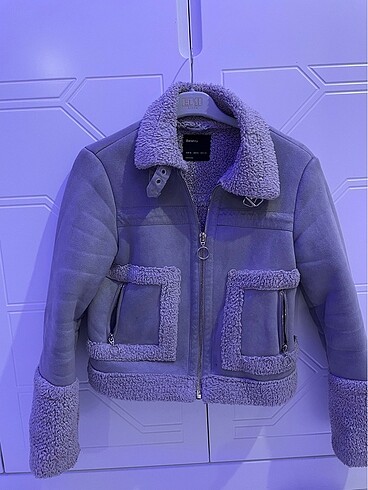Bershka tüylü mont