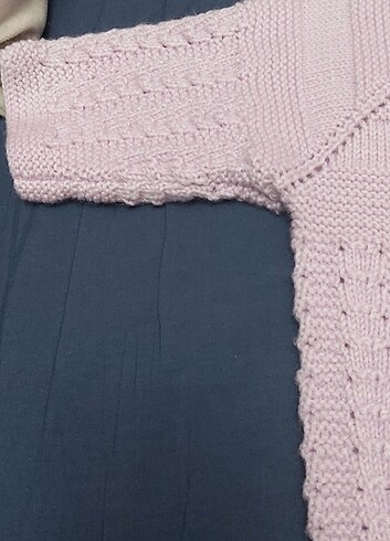 Diğer Lila renkli bebek hırkası el örgüsü