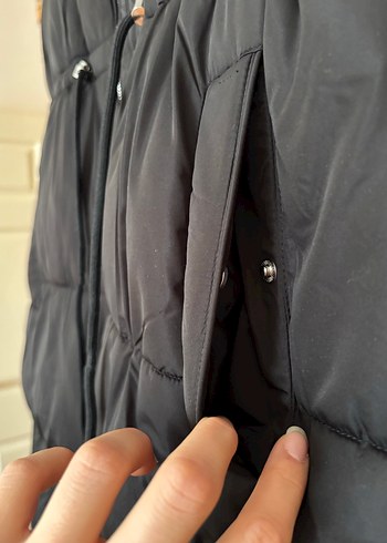 Kadın Siyah Uzun Fermuarlı Yelek - Görsel 4