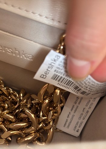 Zincirli krem çanta - Görsel 9