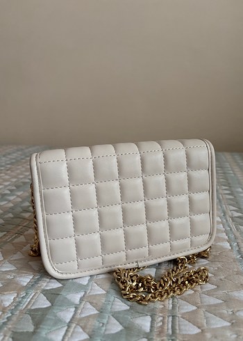 Zincirli krem çanta - Görsel 2