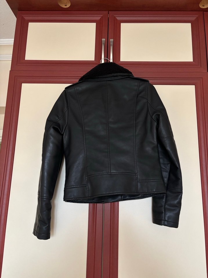 Siyah Kadın Deri Ceket - Görsel 3