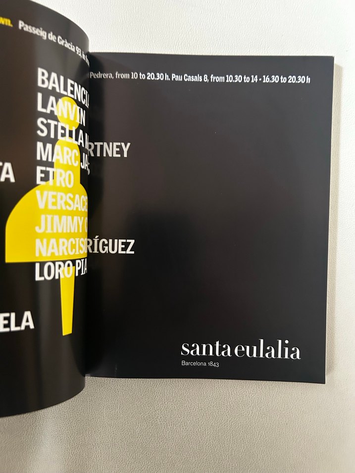 Barcelona Style Özel Baskı Kitap - Görsel 2